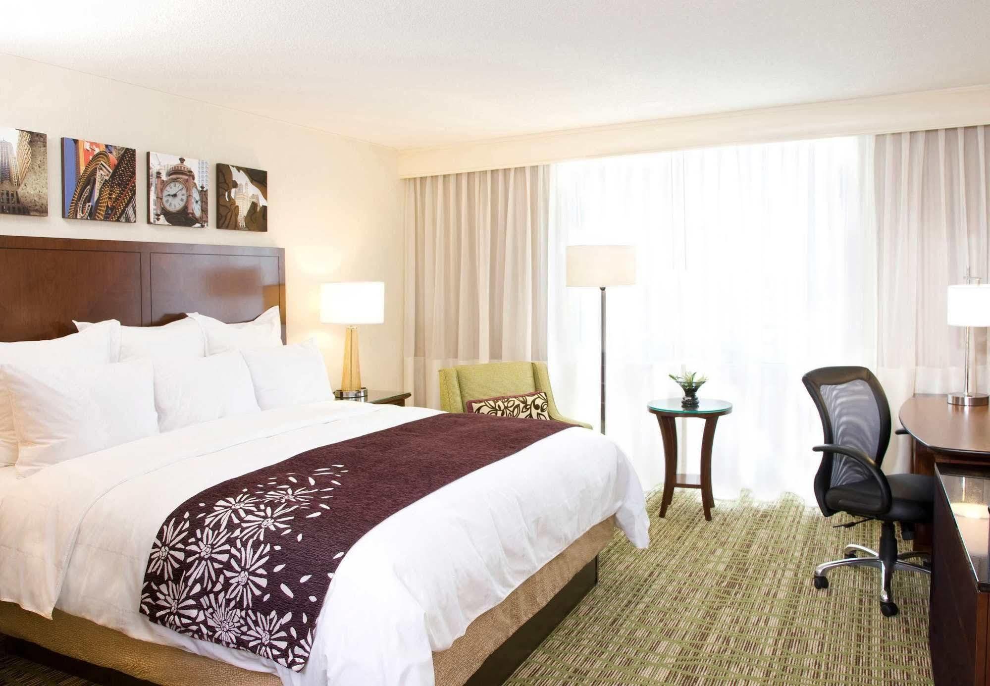 Hotel Marriott Chicago O'Hare à Rosemont Extérieur photo